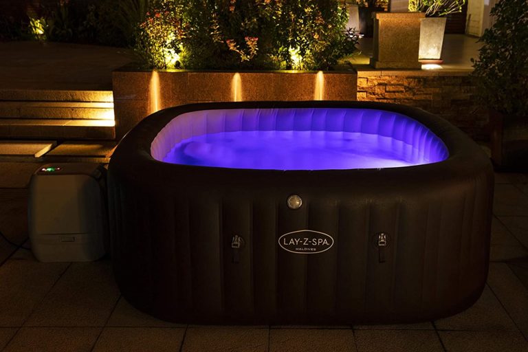 Aufblasbare Whirlpools mit LEDBeleuchtung
